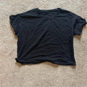 Lululemon plain black tee
